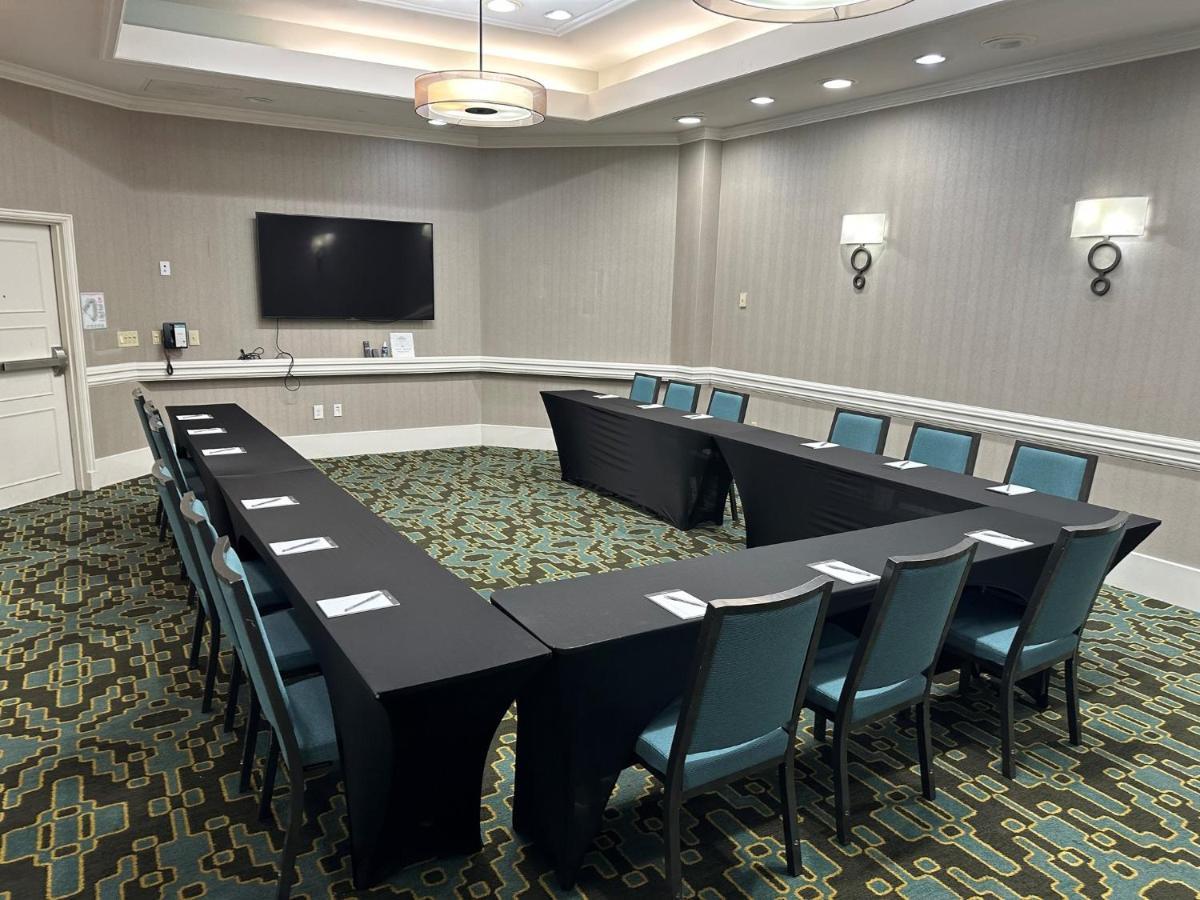 Hotel Indigo Atlanta Vinings By Ihg Смирна Екстериор снимка